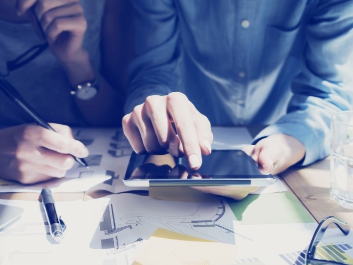 Using iPad to access digital accounts