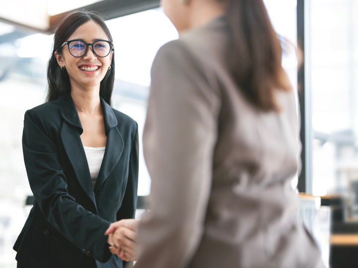 Shaking hands on a strong relationship